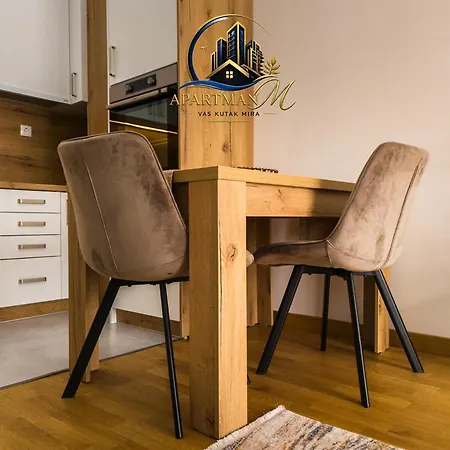 Lejlighed Apartmanmfoca *